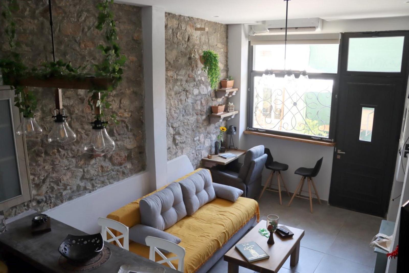Mine Apartment Mytilene Bagian luar foto